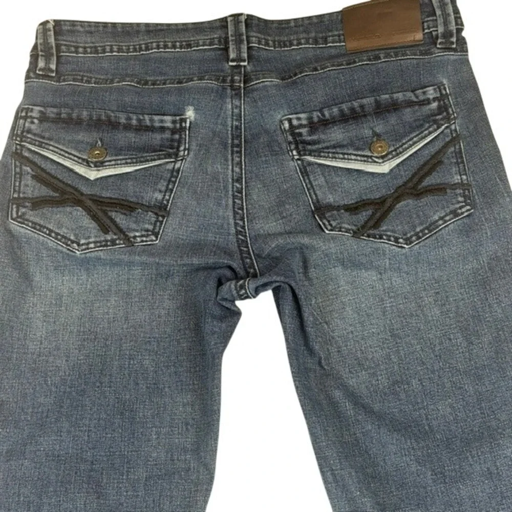 TK Axel Slim Boot Jeans Mens 34x32 Medium Wash Blue Stretch Embroidered Pockets